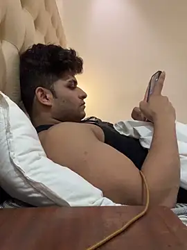 Vihaaanfucks live sex cam