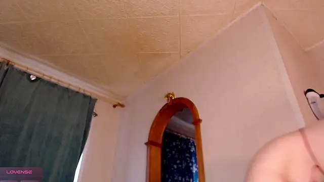 VanessaLincum live sex cam