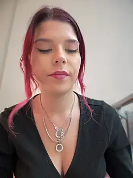 RiriRoseey live sex cam