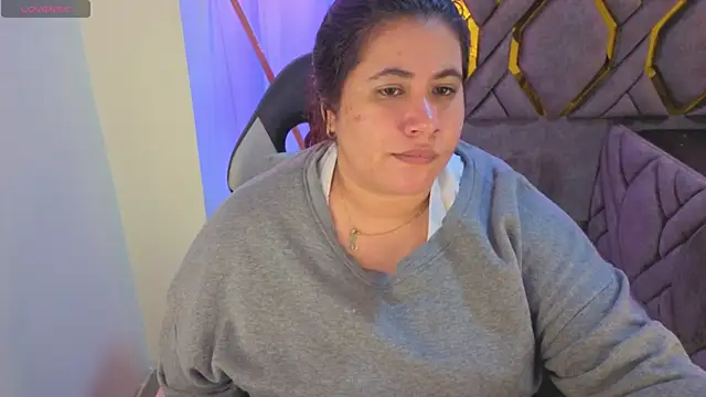 Addyy_02 live sex cam