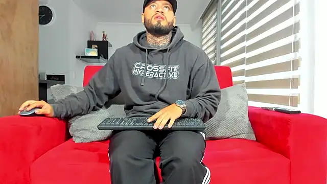 dereckgreen live sex cam