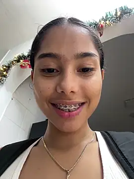 Milaa_Star_ live sex cam