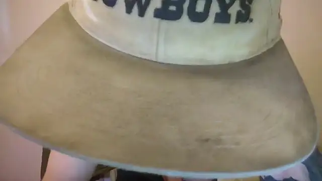 Huntzg23 live sex cam