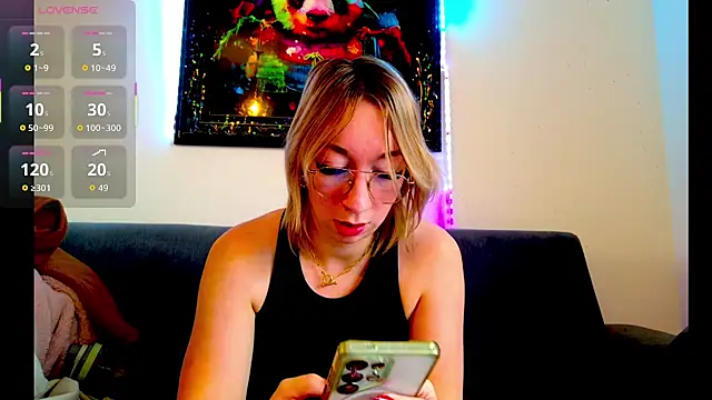 Giuliana_baby's cam snapshot