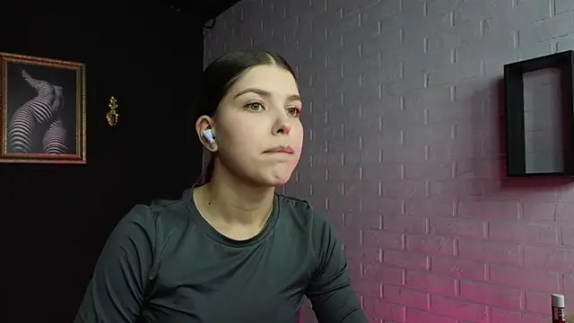 Sierra_Maddison's cam snapshot