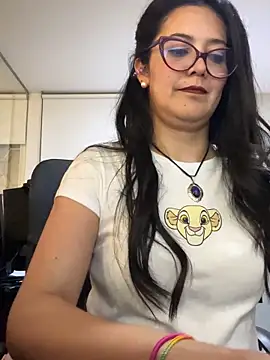 TAMARALEWISMD's cam snapshot