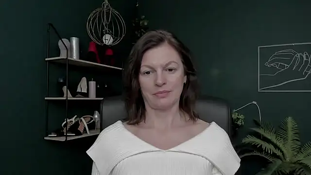 VivianWILD's cam snapshot