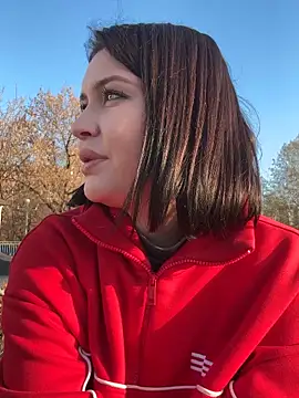 KikiWatson live sex cam