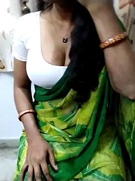 Miss_sruthi's cam snapshot