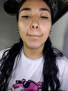 AmberGold-'s cam snapshot