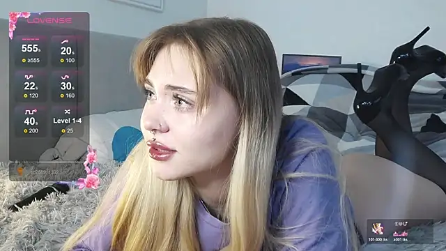 LunaMillie's cam snapshot