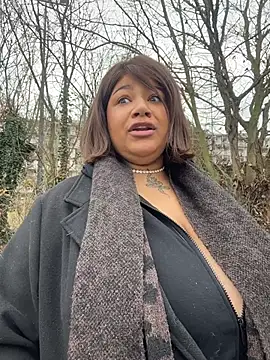 SashaLiciosa_'s cam snapshot