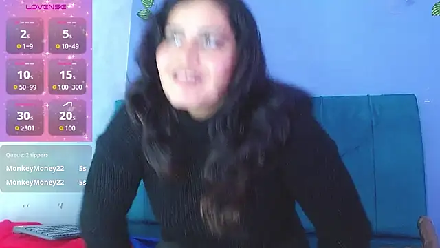 amara_leoncm's cam snapshot