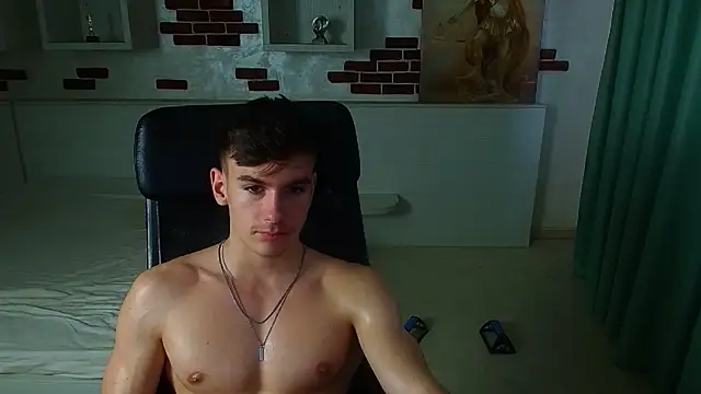 BradyFlint live sex cam
