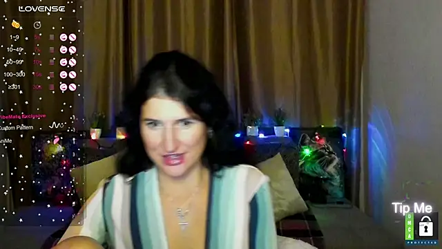 Alianna_Solo_Kisses's cam snapshot