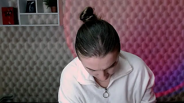 JuliaTopp_'s cam snapshot