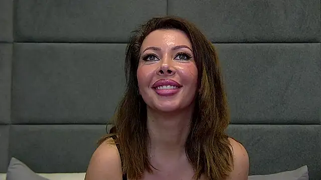 Silvia_Jo's cam snapshot