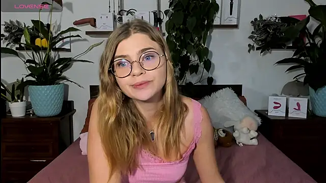 HaleyReedme's cam snapshot