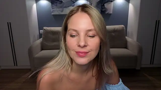 MelanieBennett's cam snapshot