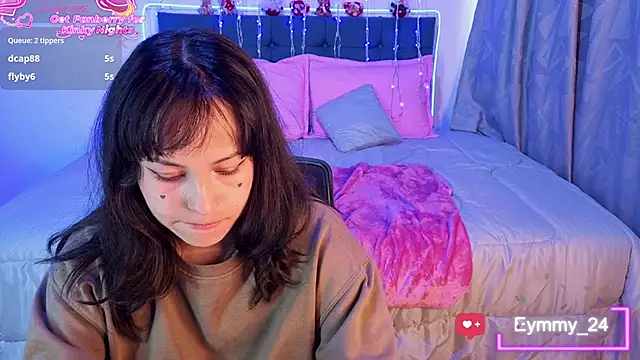 Eymmy_24's cam snapshot