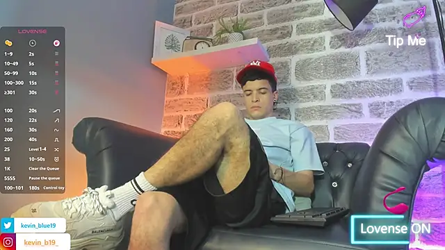 kevinn_blue1 live sex cam