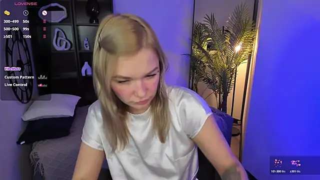 BellaDreamy's cam snapshot