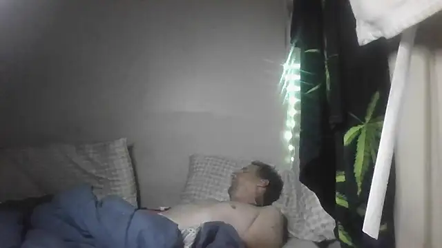 George48's cam snapshot