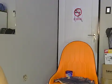 Doja_Peach live sex cam