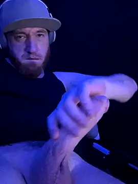 GenitalWars's cam snapshot