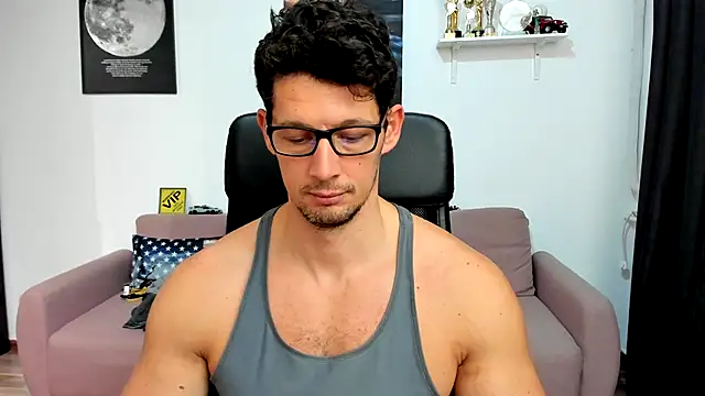 BrutusK08's cam snapshot