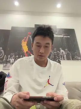 YJBJ258258's cam snapshot