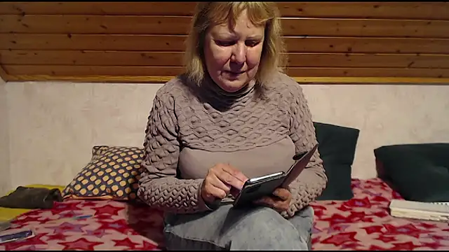 Nikole111's cam snapshot