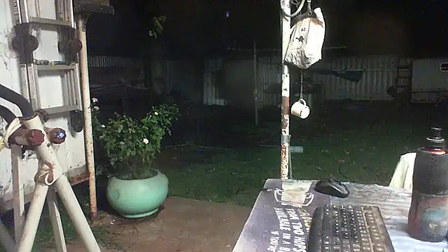 herbie010666's cam snapshot