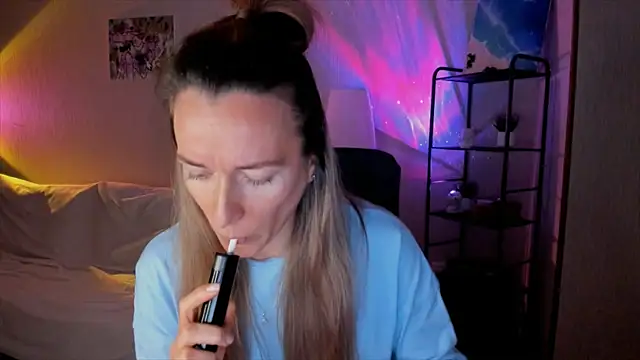 RebeccaMartinez's cam snapshot