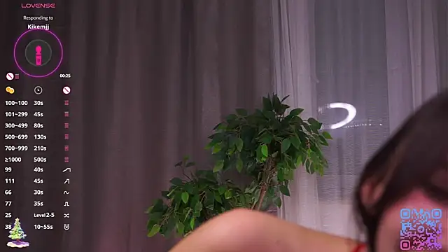 DaisyBlaze live sex cam