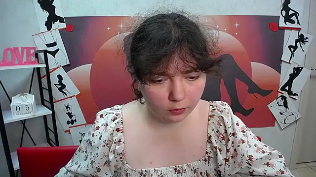 NeonilaLisova live sex cam