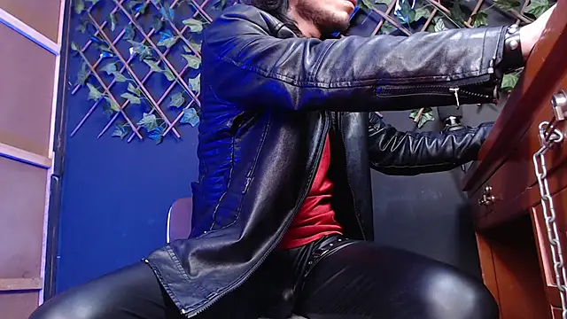 Dicaprioo_ live sex cam