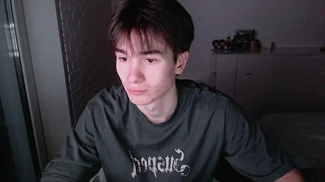 MarkusDean live sex cam