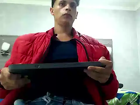 wiltom_ live sex cam