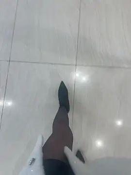 yimisun01 live sex cam