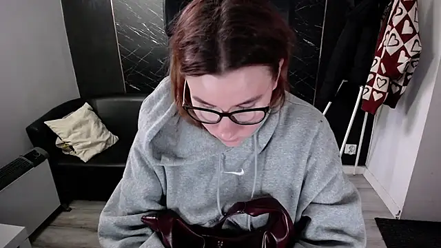 littleviki7 live sex cam