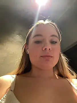 StephanieMur's cam snapshot