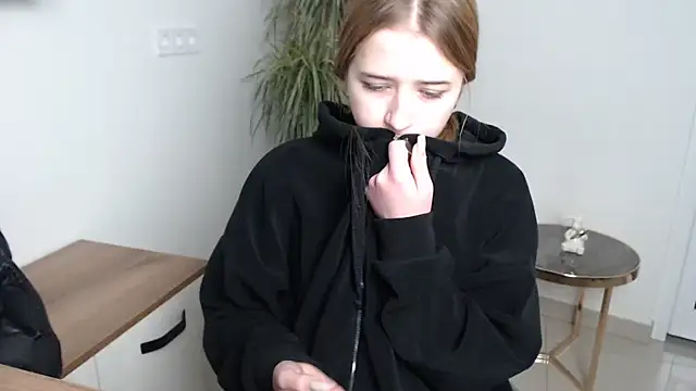 SweetBellaa_'s cam snapshot