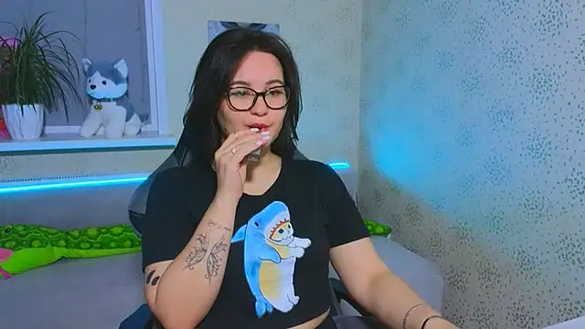 EsterLogan's web cam