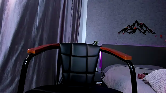 _CurlySue_'s cam snapshot