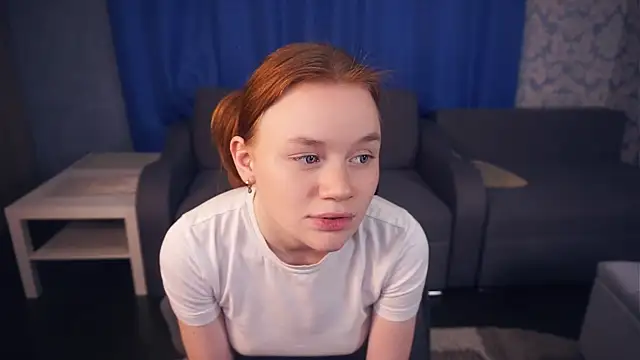 KarlynGow's cam snapshot