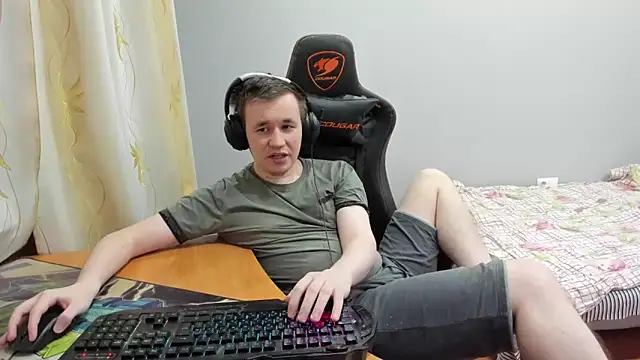 iliaskrislove live sex cam