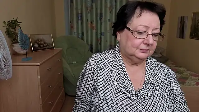 Margo_Moll's cam snapshot