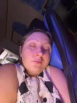 TheFishWife's cam snapshot