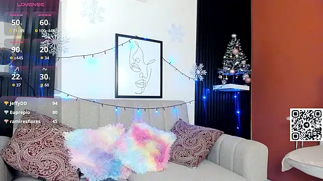 Sirenita_petitexoxo's cam snapshot